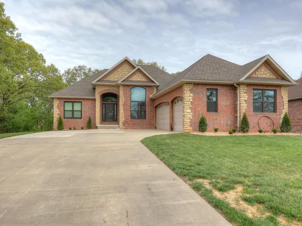 2717 W Summit Drive, Joplin, MO 64804