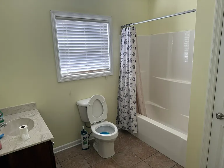 104 Saint Charles Pl — Photo 15