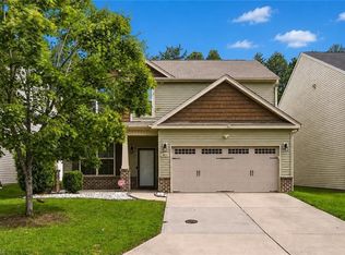 3833 Crestwell Cove Ct, Winston Salem, NC 27103