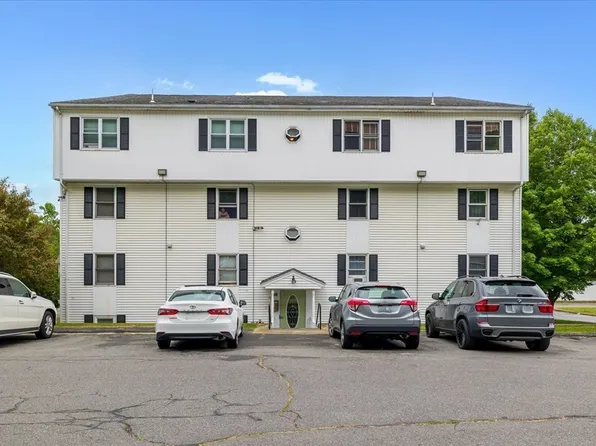 46 Gibbs St APT 1D, Worcester, MA 01607