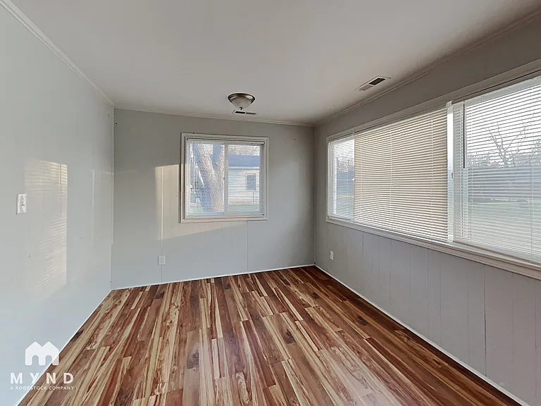 10724 Arlington Church Rd — Photo 16