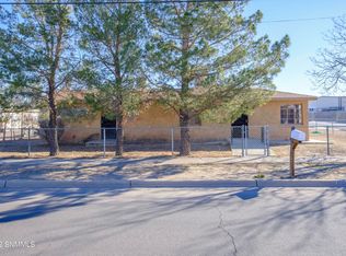 1002 3rd St, Las Cruces, NM 88005