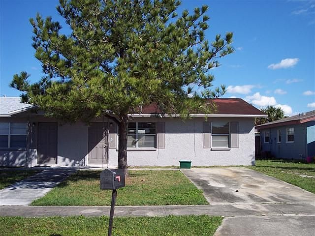 1st image of 2454 Mercury Dr