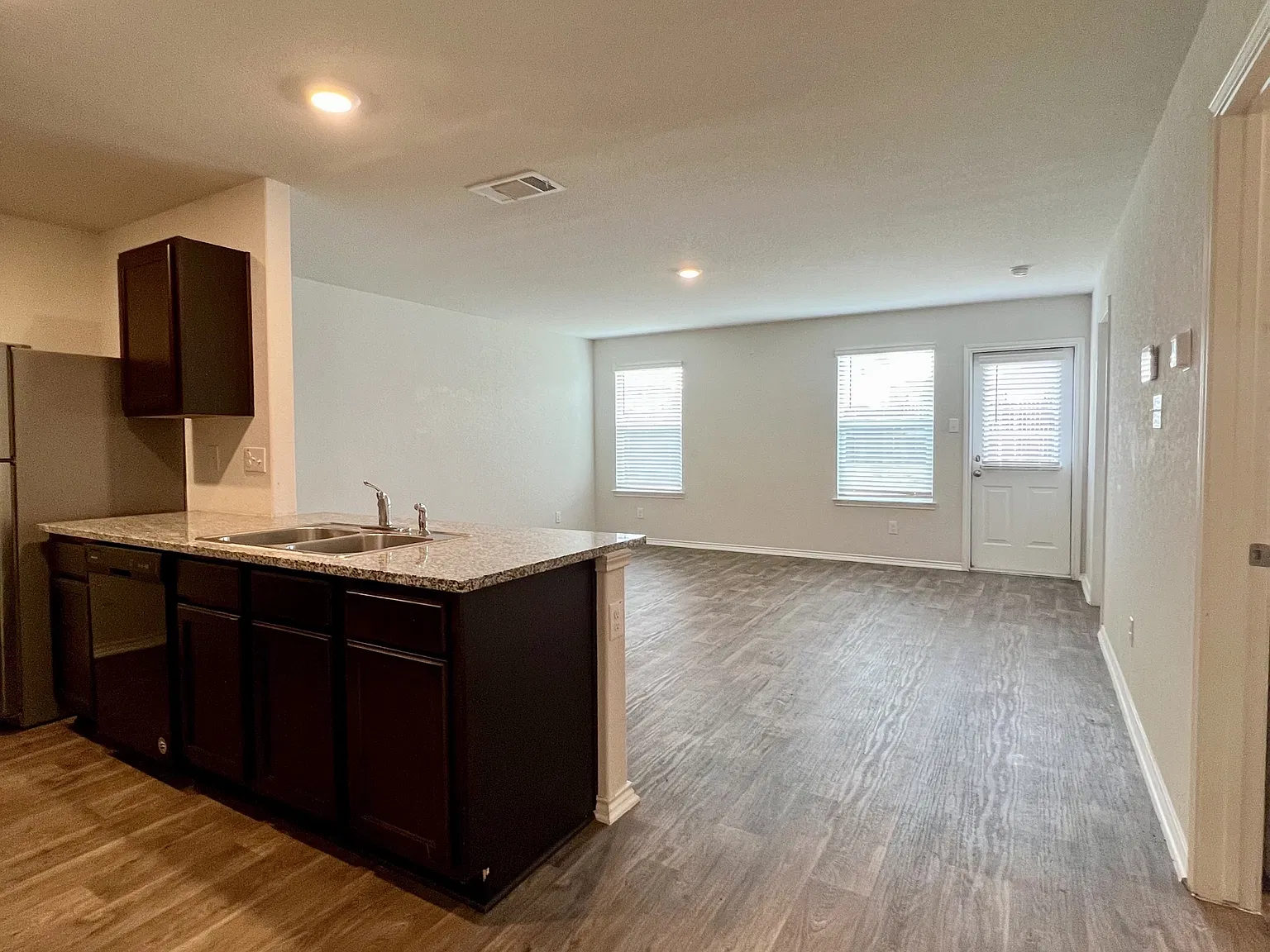 3208 Onion Creek - 1 — Photo 4