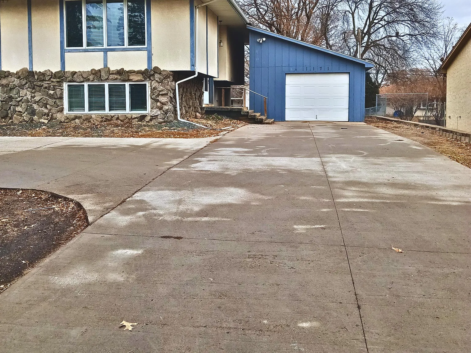 1171 County - 1 — Photo 1