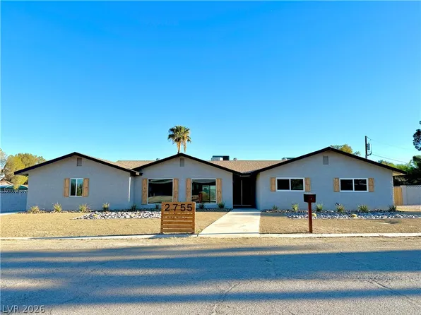 2755 S Torrey Pines Dr, Spring Valley, NV 89146