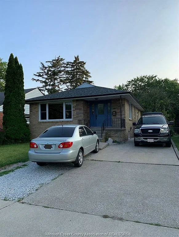 2 bed, $1,399 — Photo 1