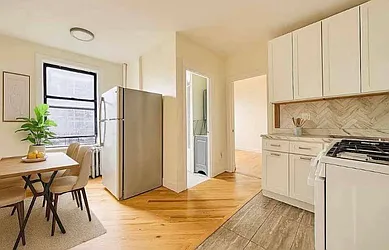 312 South Third Street, #11