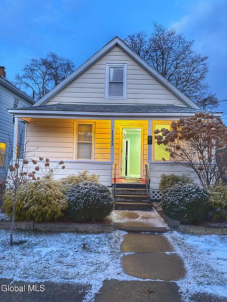 2nd image of 1133 Cutler Street