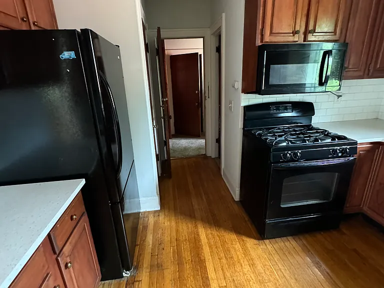 152 S Allen St #2 — Photo 4