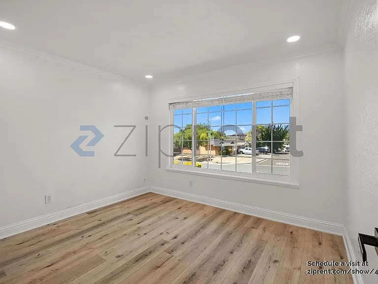 4574 Ellen Way — Photo 27