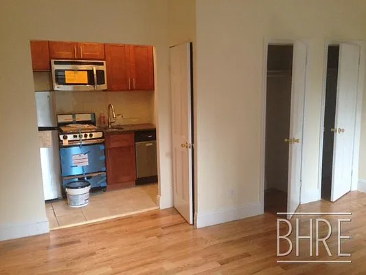 Rented by Brooklyn Heights Real Estate Inc | media 16