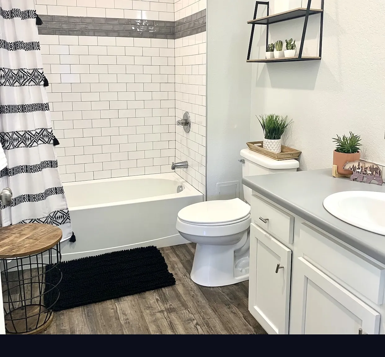 W 68th Ave, Arvada — Photo 2