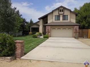 4625 West Ave #M6, Palmdale, CA 93551