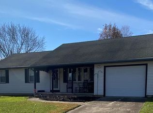 219 Dickens Dr, Delran, NJ 08075