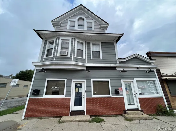 1914 Clinton St, Buffalo, NY 14206