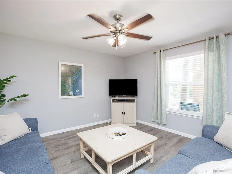 14921 Windward Dr #114 — Photo 6