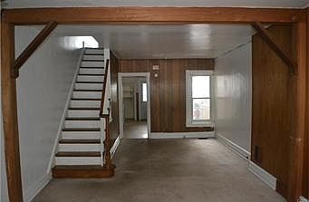 3rd image of 446 W Washington St