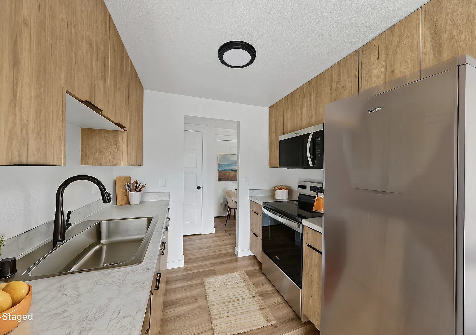 2 Bed 1 Bath - Remodeled - Washer/Dryer Included - Storage Locker - NAS Whidbey — Photo 3