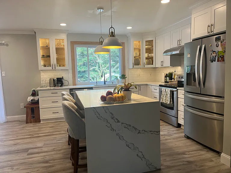 10320 Collingham Dr — Photo 5