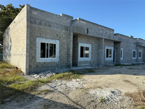 3800 NW 213th Ter, Miami Gardens, FL 33055