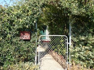 6251 Carleton Ave S, Seattle, WA 98108