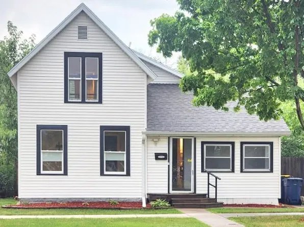 514 N Prairie St, Lake City, MN 55041