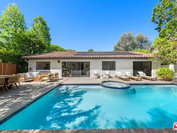 3018 Nicada Dr, Los Angeles, CA 90077
