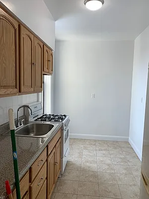 Rented by Page Real Estate | media 10