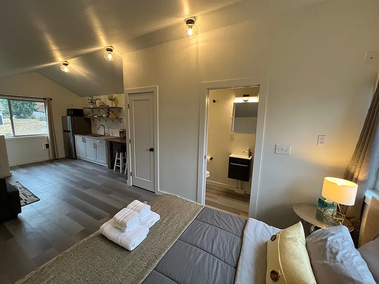 11448 Newcastle Way — Photo 7