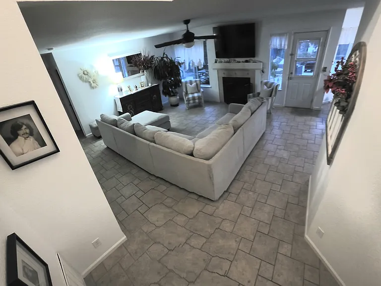 870 Kathy Ct — Photo 8