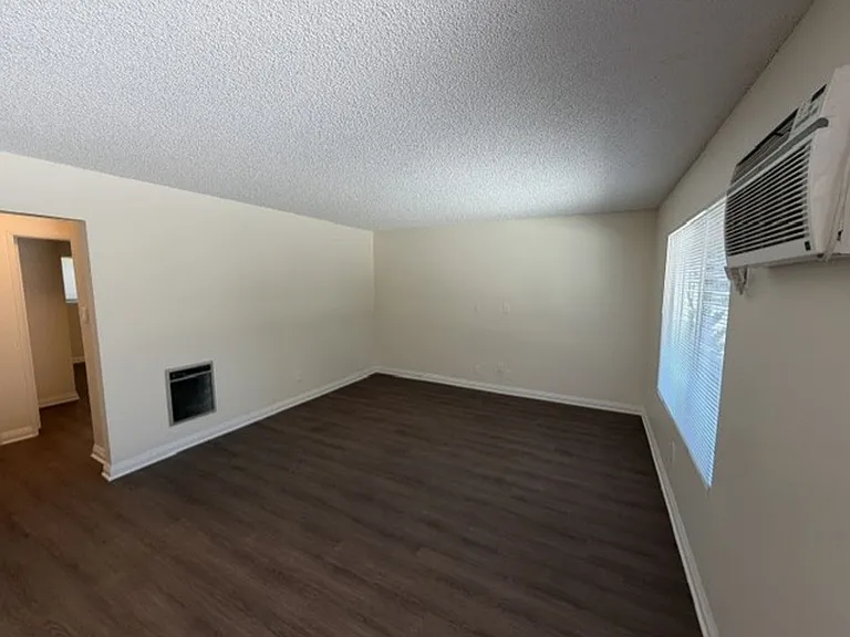 CEDAR 9840 — Photo 4