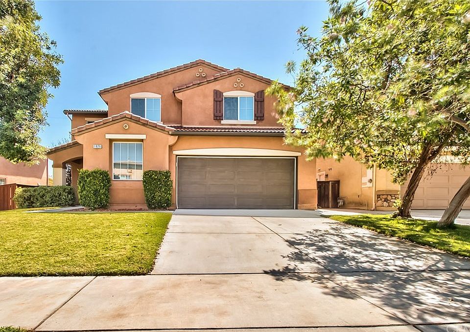 2nd image of 1826 Pummelo Dr
