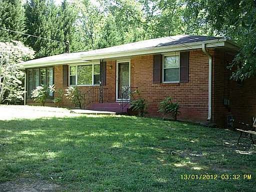 1st image of 990 Brentwood Dr SE