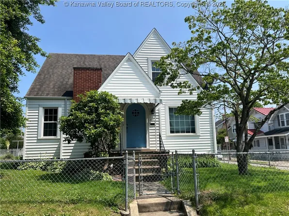 618 Hunt Ave, Charleston, WV 25302