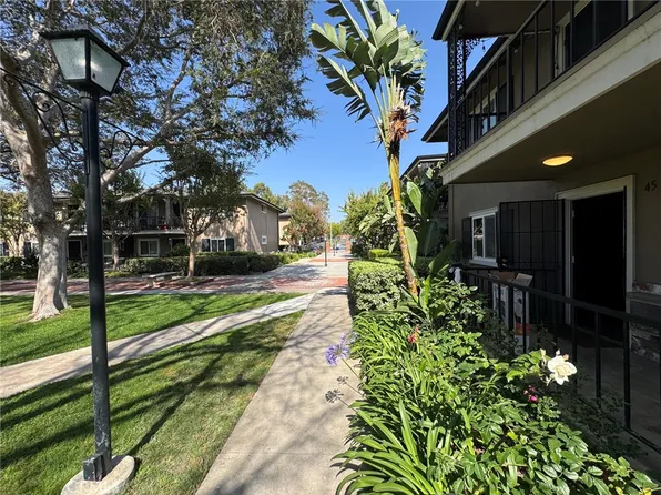 660 S Glassell St APT 45, Orange, CA 92866