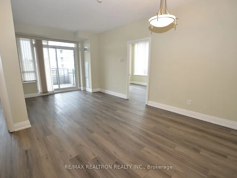 75 N Park Rd #302 — Photo 14