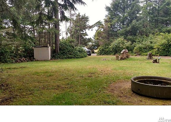 3rd image of 540 Duck Lake Dr SE