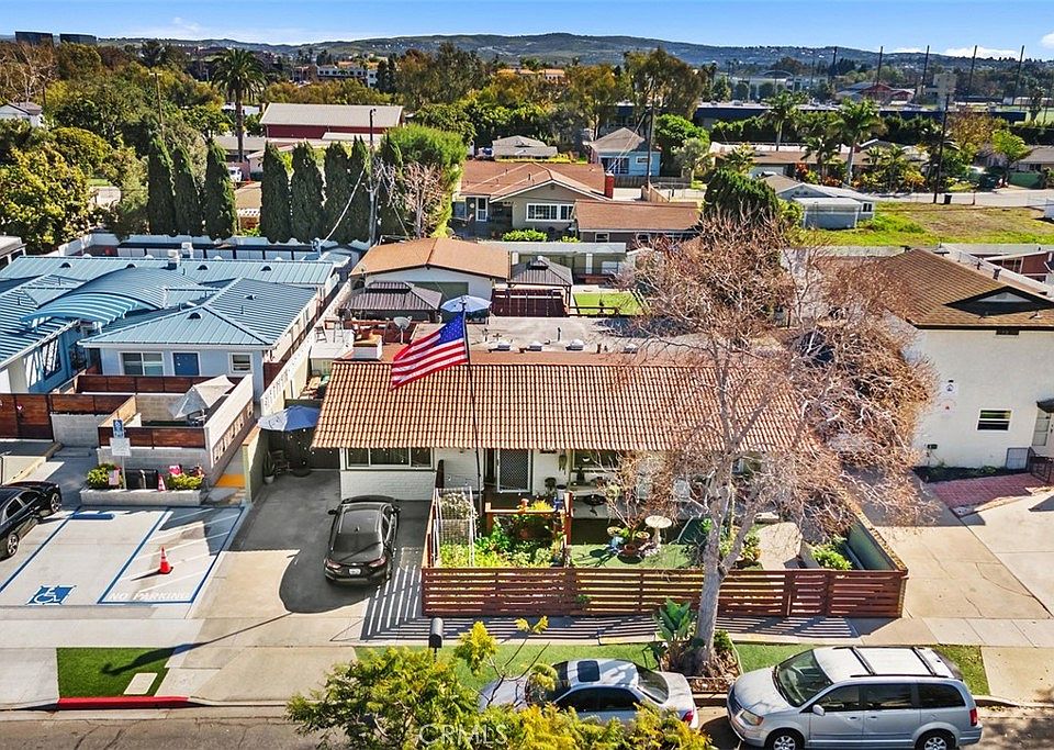 1st image of 20292 Riverside Dr