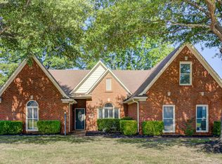 1977 Milbrey St, Cordova, TN 38016