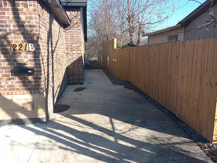 221 San Angelo St #A — Photo 2