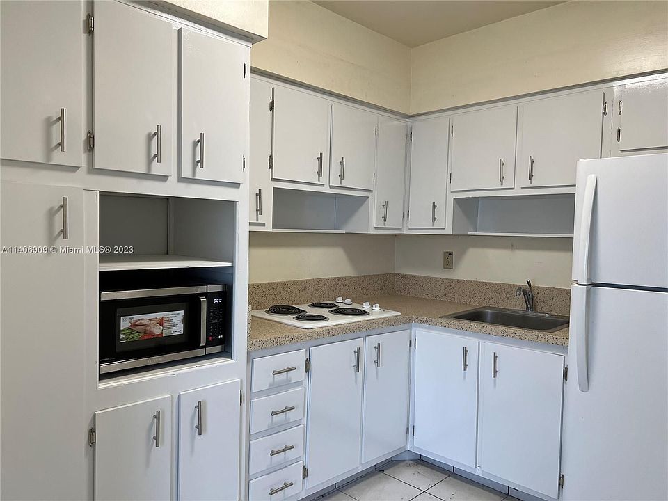 1st image of 12665 NE 16th Ave APT 20