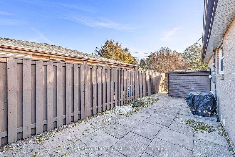 Brampton House for rent - 3 Bedrooms — photo 22