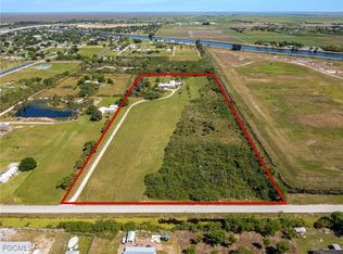 1085 West Ave, Moore Haven, FL 33471