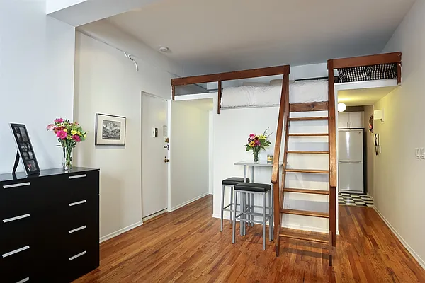 Sold by Corcoran | media 8