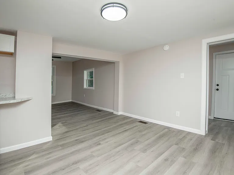 4112 Edington Rd — Photo 15
