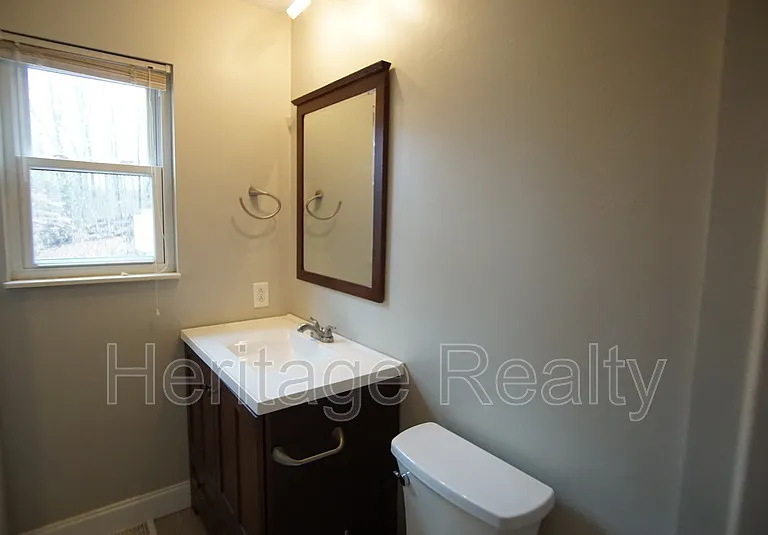 6209 Bryan Ln — Photo 21