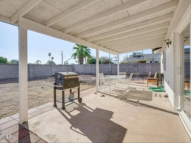 9819 N 67th Dr — Photo 29