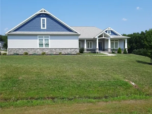 1804 Stepping Stone Trl, Atwater, OH 44201