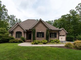 160 Merry Oaks Ln, Palmyra, VA 22963